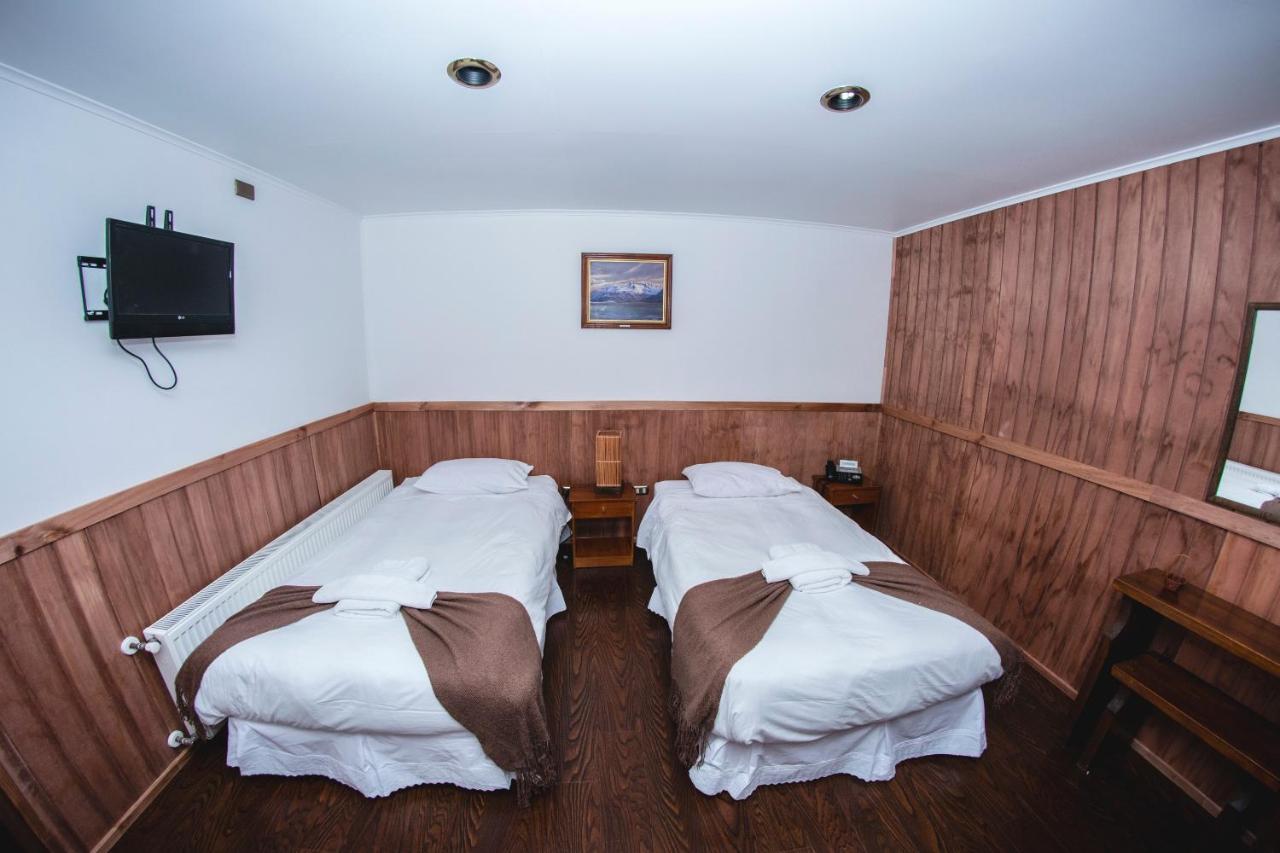 Hotel Hallef Puerto Natales Exteriör bild